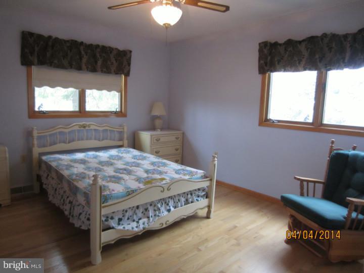 236 Windsor Road Robbinsville, NJ 08691 - Photo 20 of 24 Bedroom 3