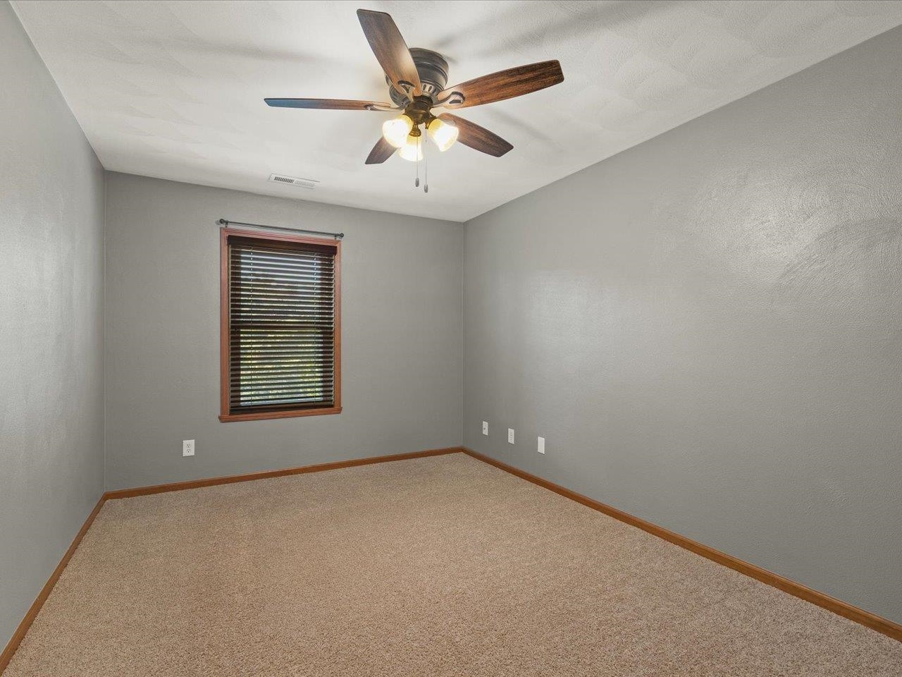 10152 Monarch Road Roscoe, IL 61073 - Photo 16 of 25 Gallery Image 16