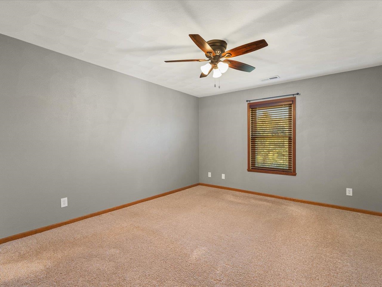 10152 Monarch Road Roscoe, IL 61073 - Photo 21 of 25 Gallery Image 21