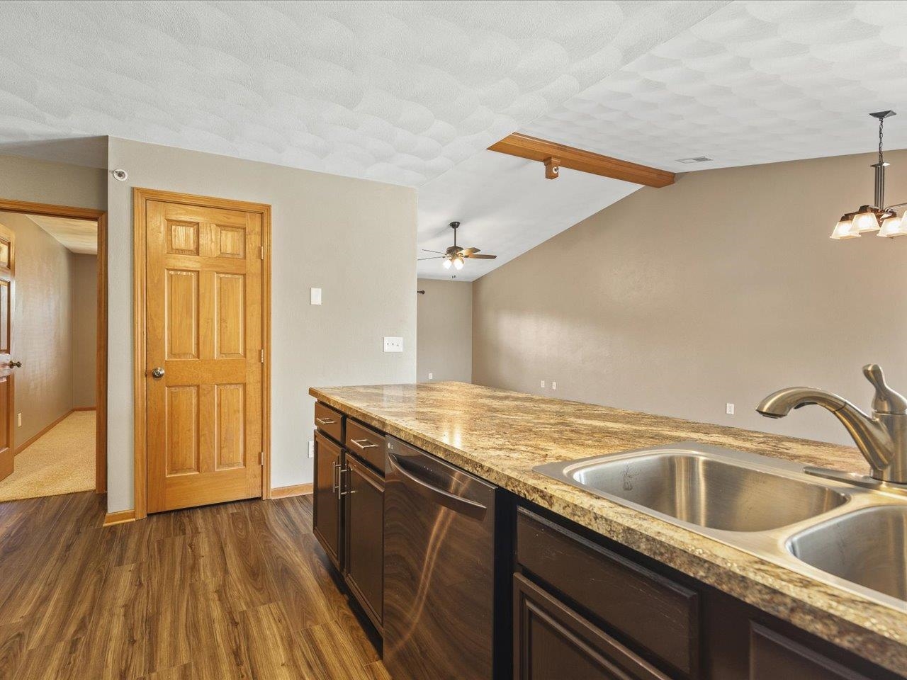 10152 Monarch Road Roscoe, IL 61073 - Photo 7 of 25 Gallery Image 7