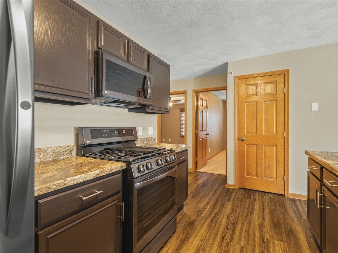10152 Monarch Road Roscoe, IL 61073 - Photo 8 of 25 Gallery Image 8