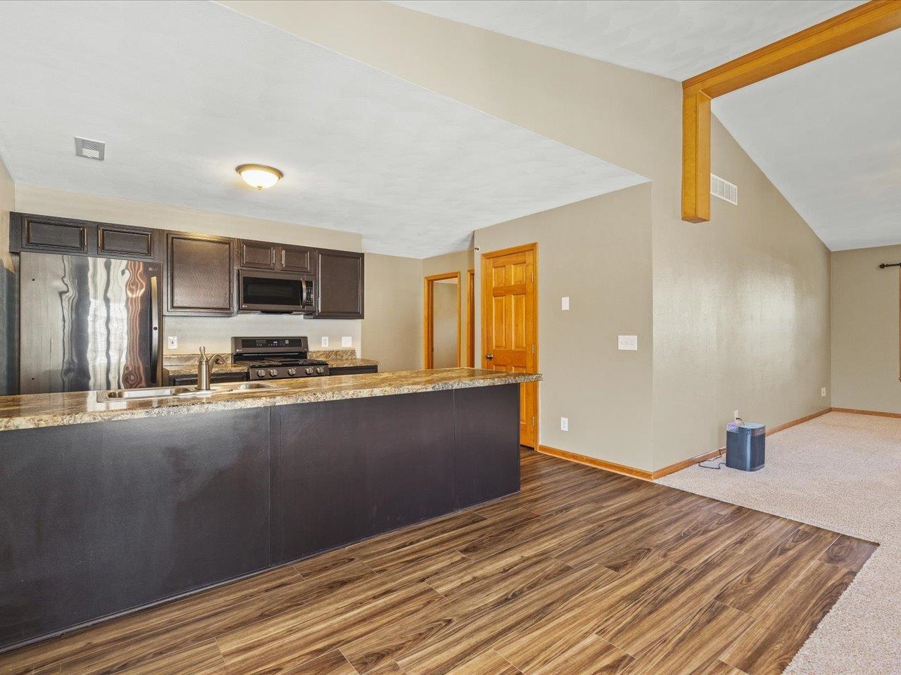 10152 Monarch Road Roscoe, IL 61073 - Photo 9 of 25 Gallery Image 9