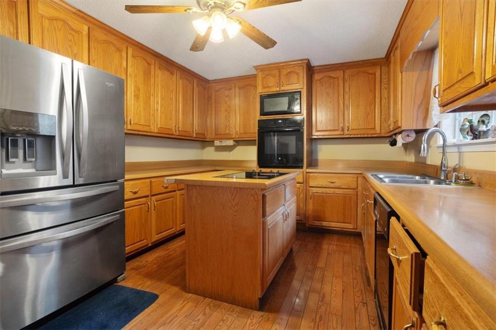 871 Robinson Road Chatsworth, GA 30705 - Photo 16 of 36 Gallery Image 16