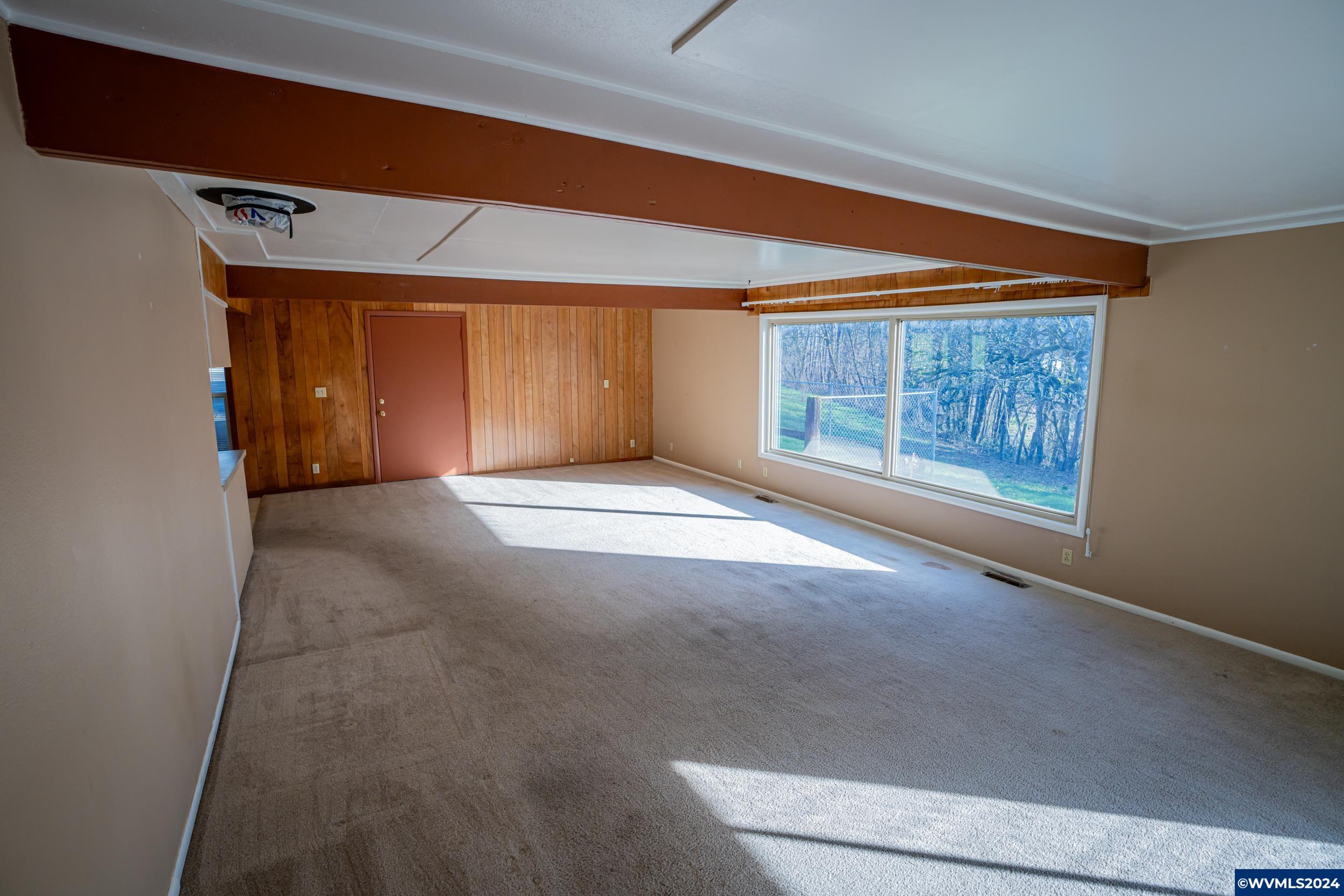 21911 Fern Ridge Road Southeast Stayton, OR 97383 - Photo 15 of 42