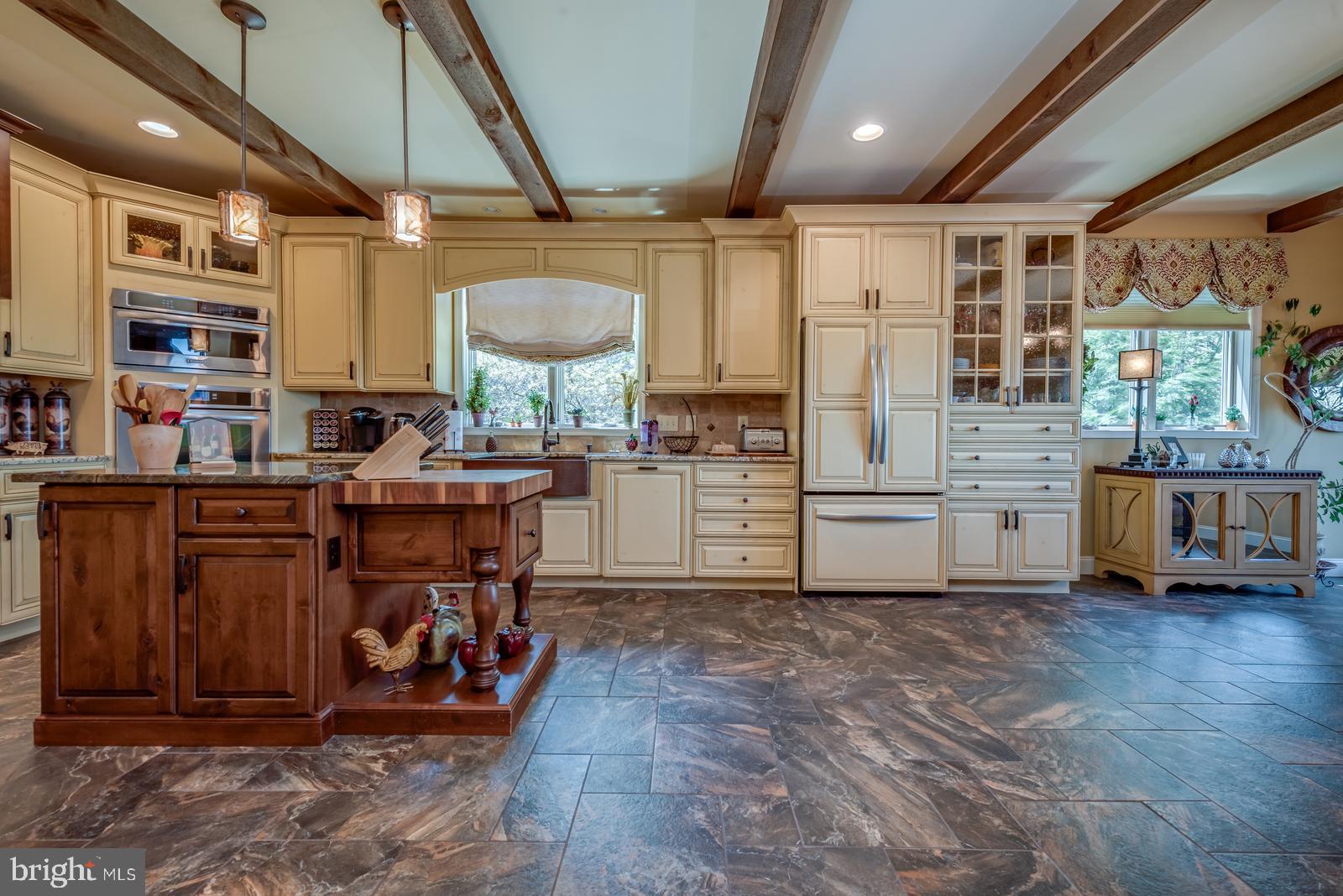 968 Scots Pne Lane Hazleton, PA 18202 - Photo 12 of 95 large kitchen with island