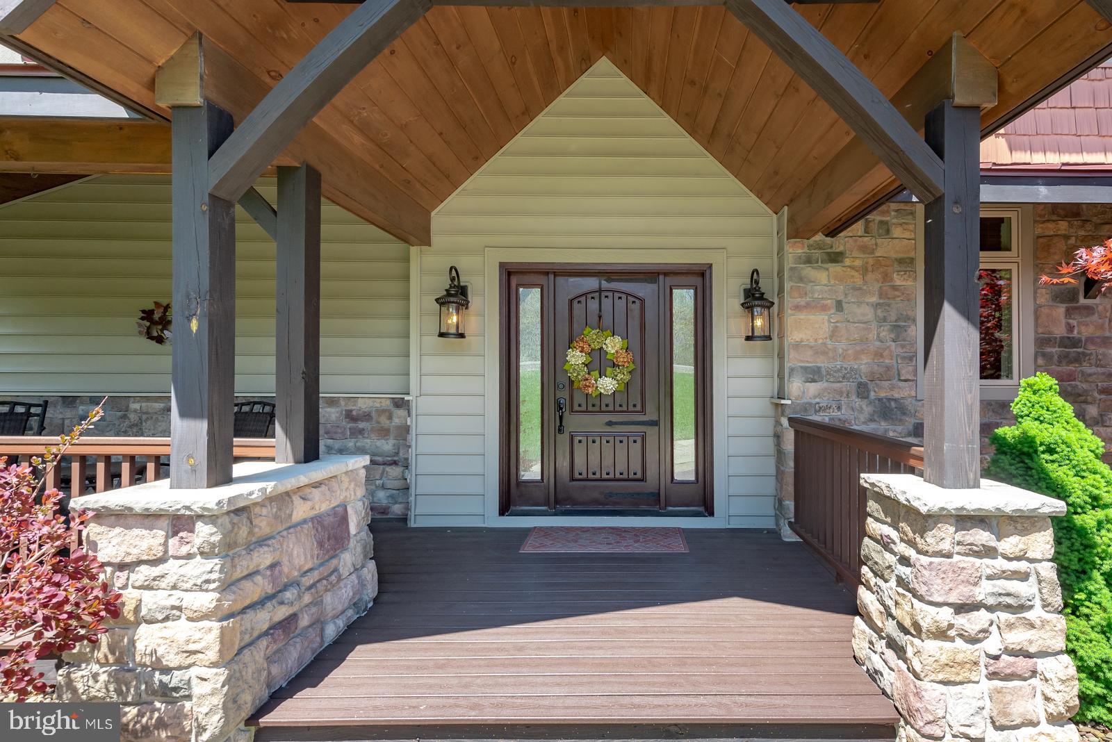 968 Scots Pne Lane Hazleton, PA 18202 - Photo 3 of 95 front portico