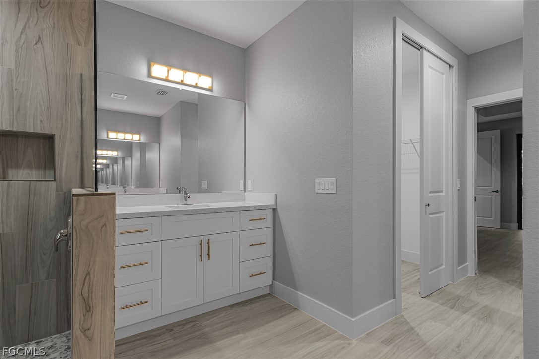 1014 Magnolia Avenue Lehigh Acres, FL 33972 - Photo 18 of 25