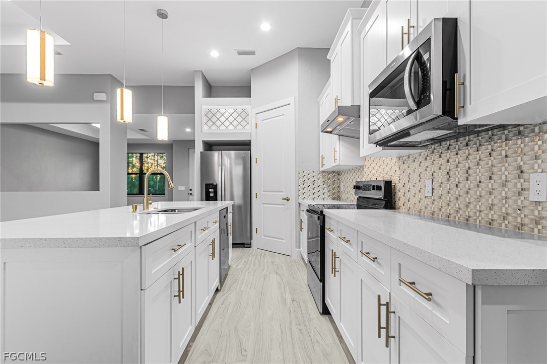 1014 Magnolia Avenue Lehigh Acres, FL 33972 - Photo 9 of 25