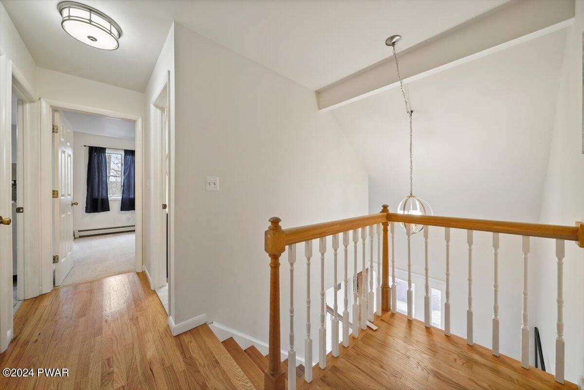 187 Frenchtown Road Milford, PA 18337 - Photo 19 of 39 2nd Floor Hall