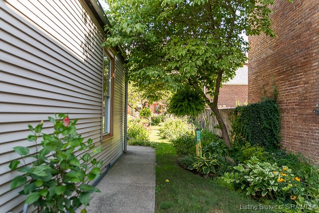 308 West 2nd Street Madison, IN 47250 - Photo 79 of 88