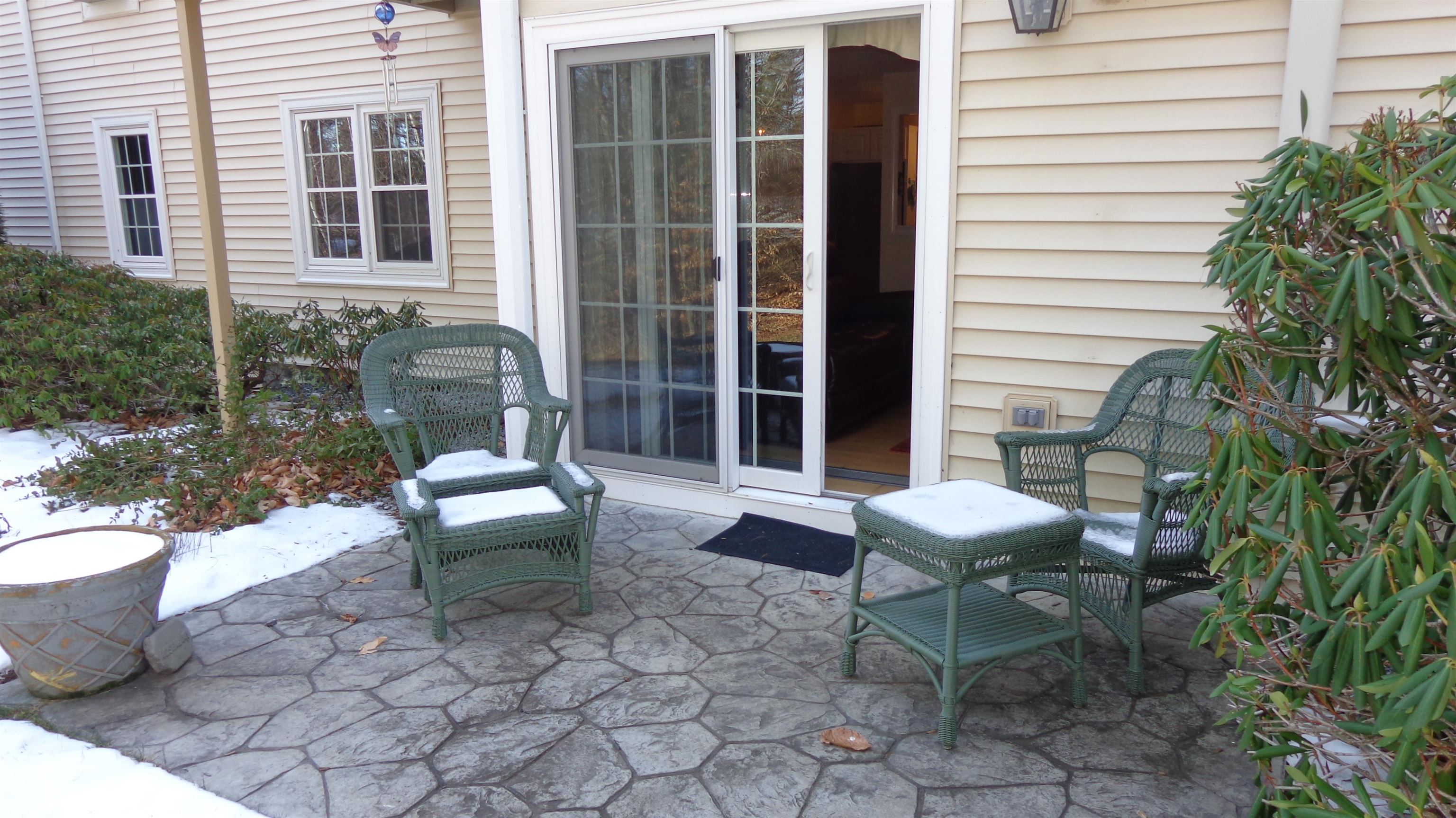332 Parkside Road, Unit 8 New London, NH 03257 - Photo 7 of 22