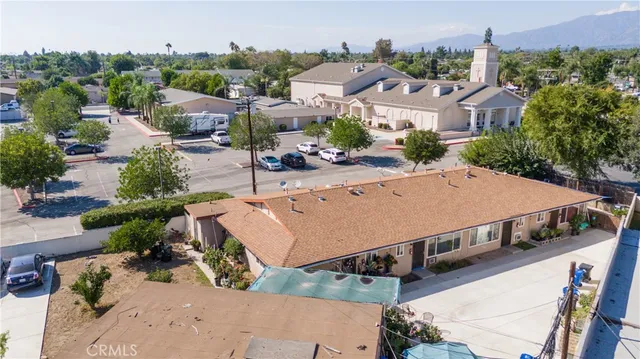 a view of house with outdoor space