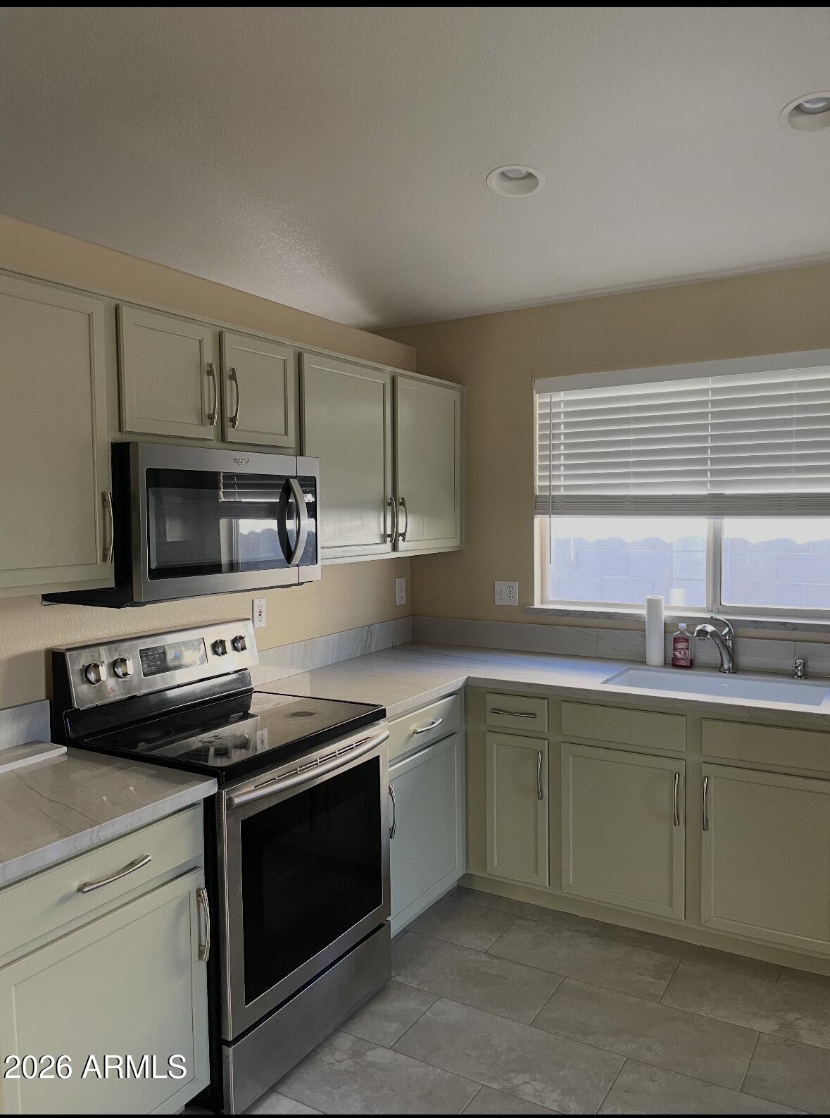2463 East Springfield Place Chandler, AZ 85286 - Photo 2 of 15