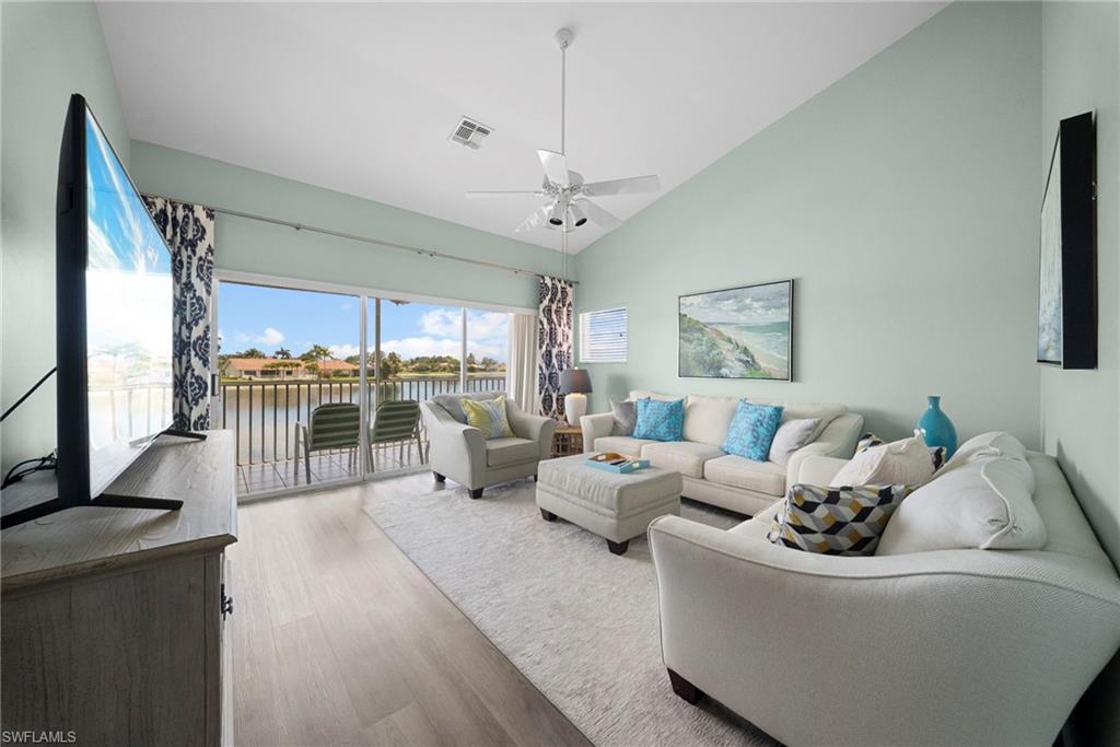 565 Windsor Square, Unit 202 Naples, FL 34104 - Photo 4 of 31