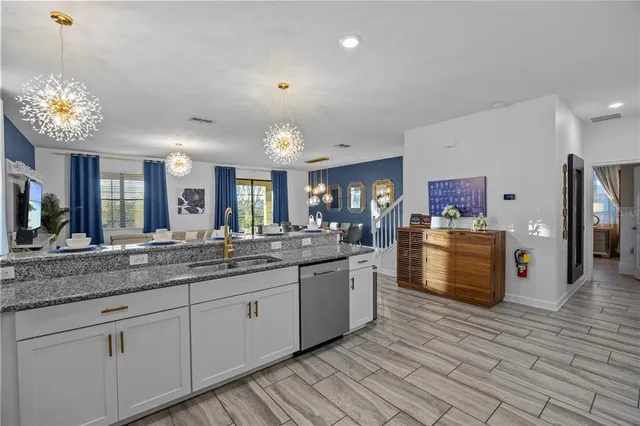 $899,990 | 1314 Birdie Way, Davenport, FL 33896