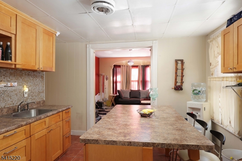 478 Walnut Street Elizabeth, NJ 07201 - Photo 10 of 23