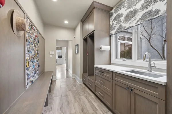 $3,950,000 | 617 South Garfield Street, Hinsdale, IL 60521
