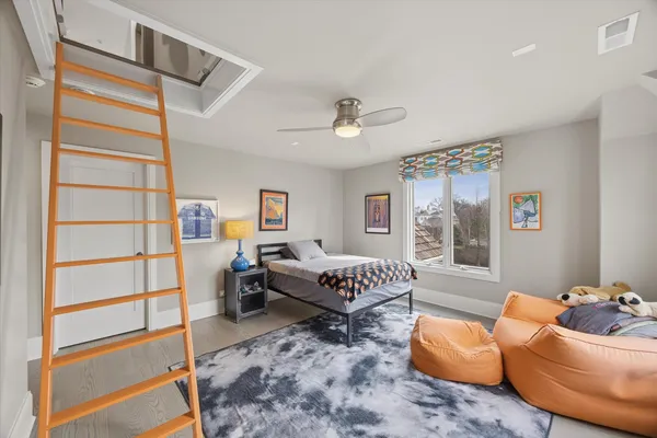 $3,950,000 | 617 South Garfield Street, Hinsdale, IL 60521