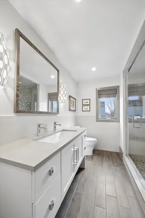 $3,950,000 | 617 South Garfield Street, Hinsdale, IL 60521
