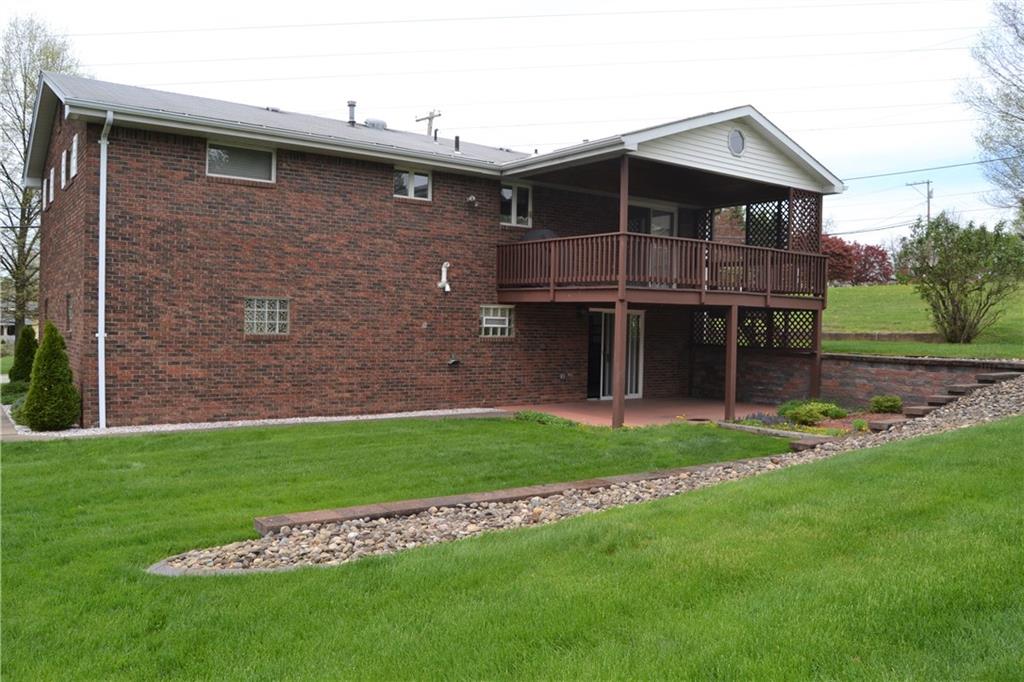 1091 5 Pines Road North Huntingdon, PA 15642 - Photo 18 of 20 Rear of home
