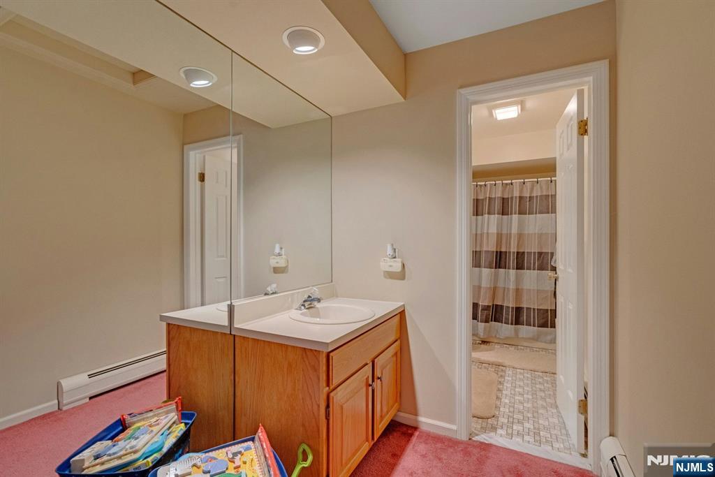 7 South Maple Avenue, Unit 7B Park Ridge, NJ 07656 - Photo 17 of 20