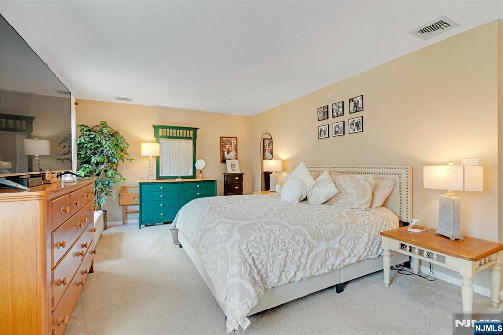 7 South Maple Avenue, Unit 7B Park Ridge, NJ 07656 - Photo 10 of 20