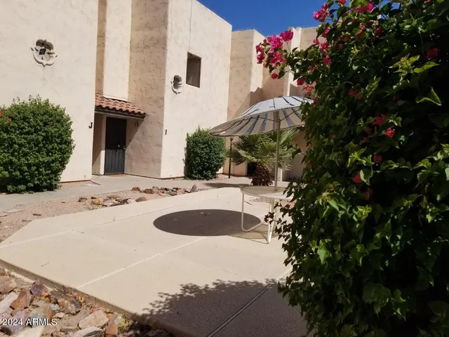$1,495 | 4747 North 14th Street, Unit J, Phoenix, AZ 85014