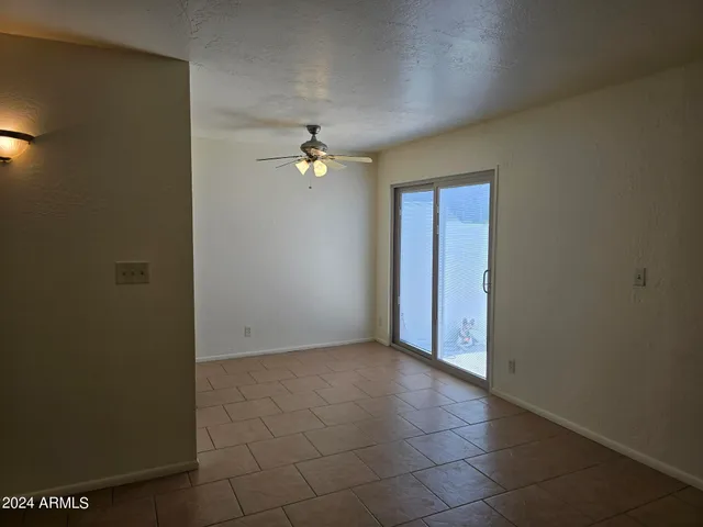 $1,495 | 4747 North 14th Street, Unit J, Phoenix, AZ 85014