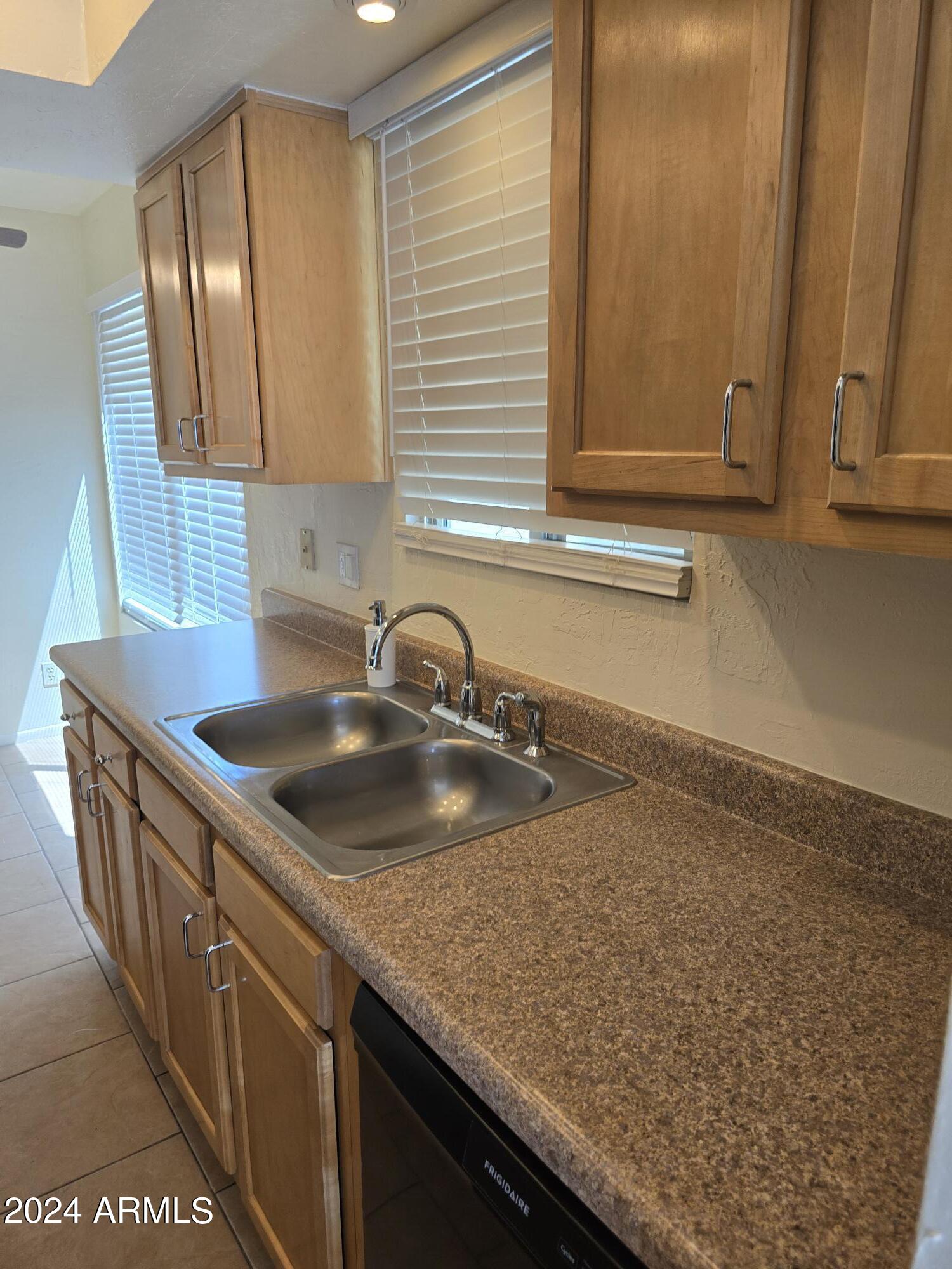 4747 North 14th Street, Unit J Phoenix, AZ 85014 - Photo 10 of 25 2024