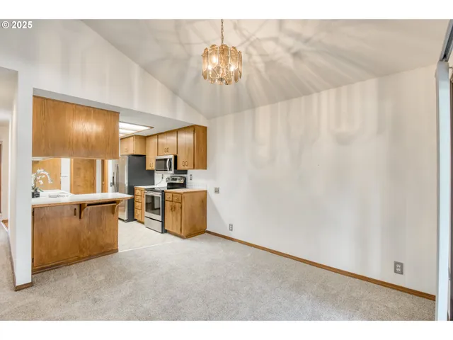 $255,000 | 15035 Northeast Sacramento Street, Unit 62, Portland, OR 97230