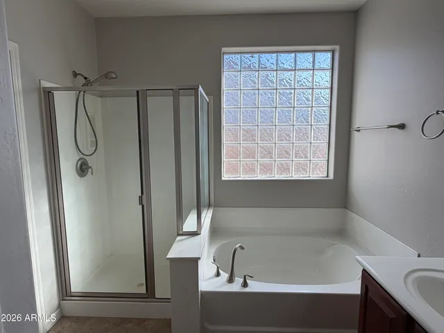 $2,300 | 15569 West Montecito Avenue, Goodyear, AZ 85395