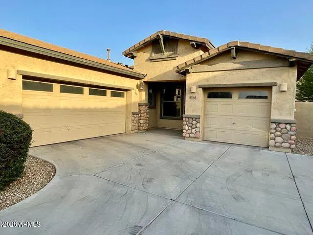 $2,300 | 15569 West Montecito Avenue, Goodyear, AZ 85395