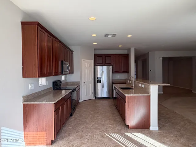 $2,300 | 15569 West Montecito Avenue, Goodyear, AZ 85395