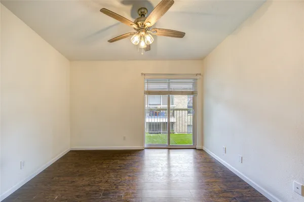 $1,250 | 2120 Wilcrest Drive, Unit 226, Houston, TX 77077