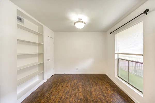 $1,250 | 2120 Wilcrest Drive, Unit 226, Houston, TX 77077