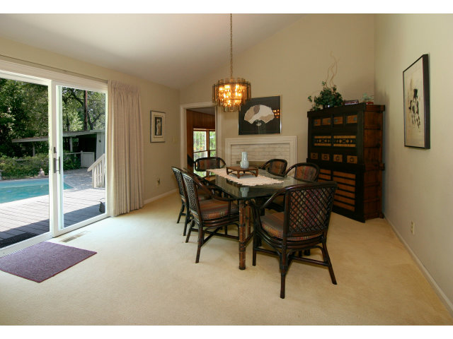 10 Oak Road Santa Cruz, CA 95060 - Photo 10 of 25 Gallery Image 10
