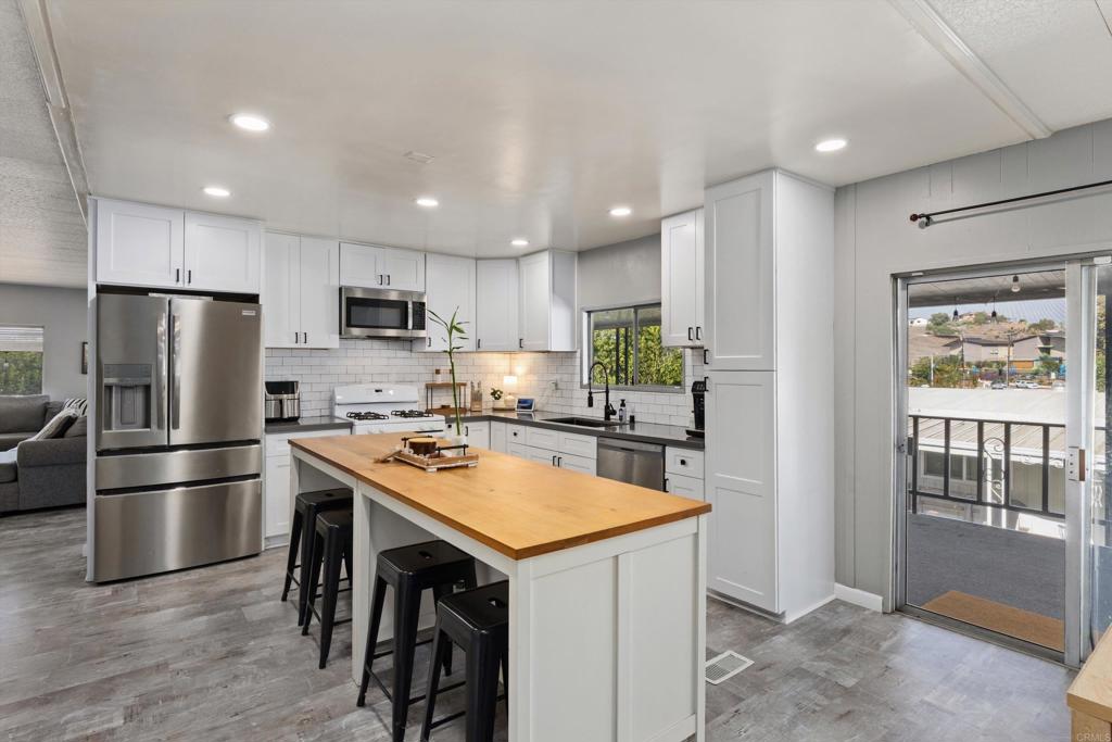 971 Borden Road, Unit 18 San Marcos, CA 92069 - Photo 13 of 43