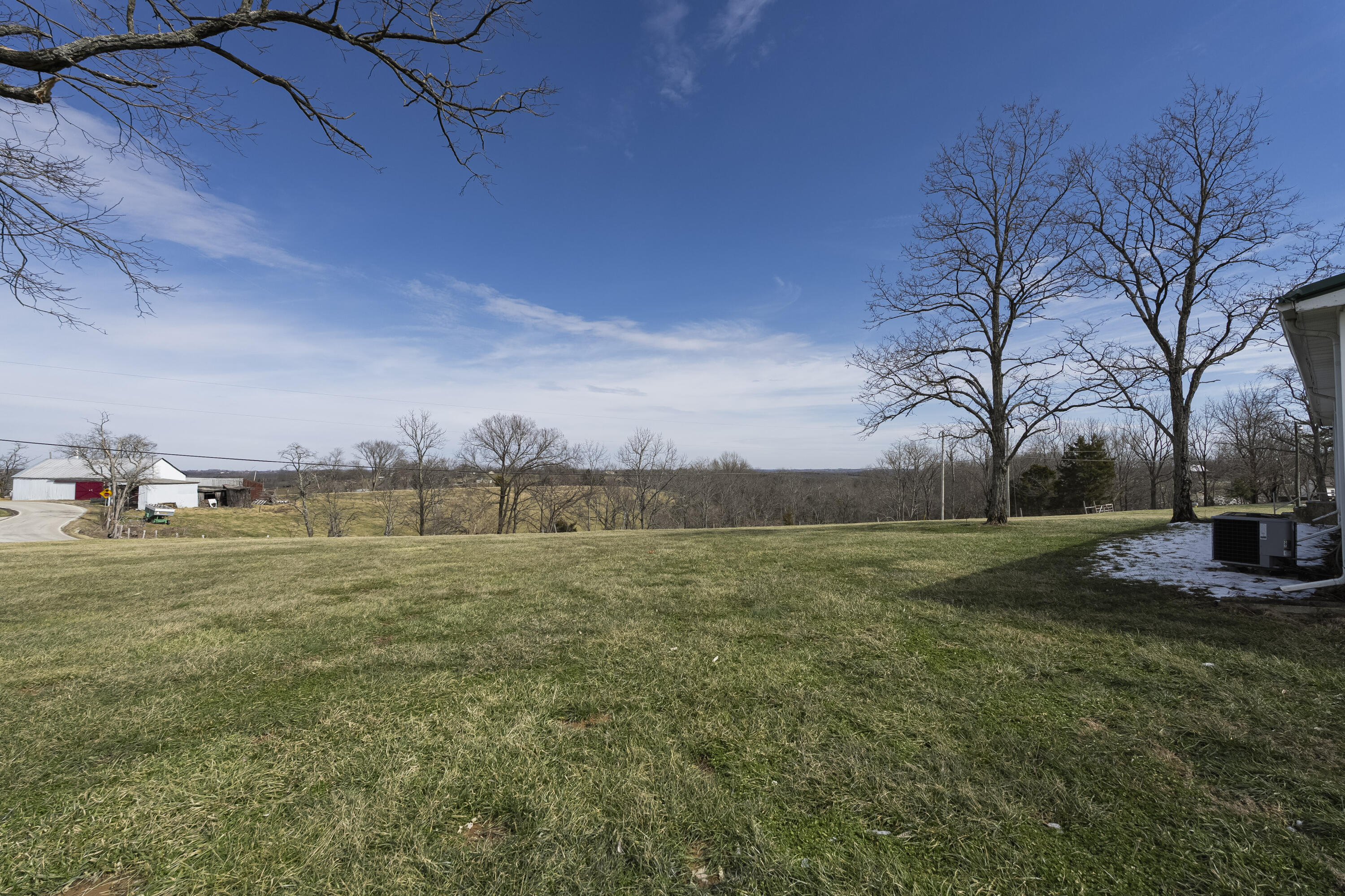 4137 Center Ridge Road De Mossville, KY 41033 - Photo 27 of 28 Gallery Image 27
