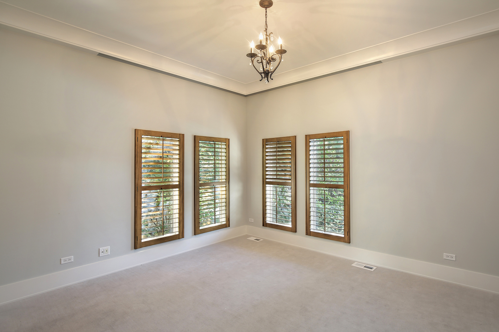 1115 Voltz Road Northbrook, IL 60062 - Photo 18 of 28 a view of an empty room with a window