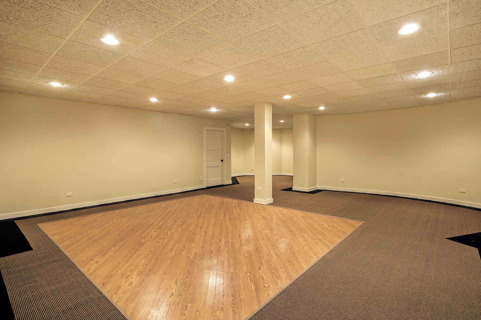 1115 Voltz Road Northbrook, IL 60062 - Photo 20 of 28 a view of an empty room with wooden floor