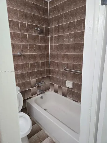 $2,475 | 334 East 18th Street, Unit 2, Hialeah, FL 33010