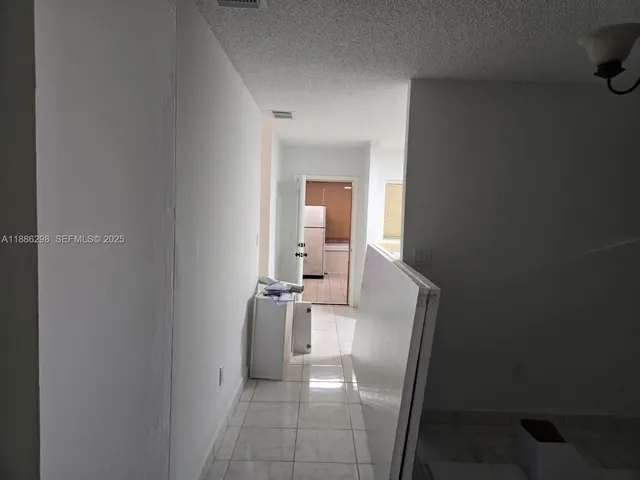 $2,475 | 334 East 18th Street, Unit 2, Hialeah, FL 33010