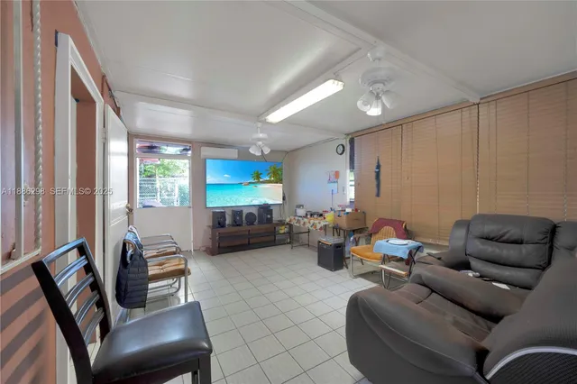 $2,475 | 334 East 18th Street, Unit 2, Hialeah, FL 33010