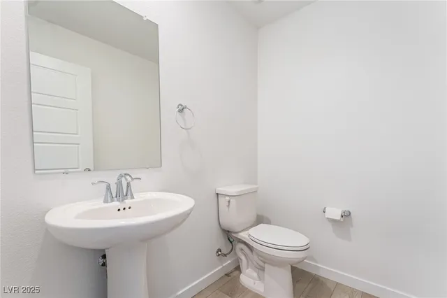 $2,200 | 943 Watford Place, Henderson, NV 89011