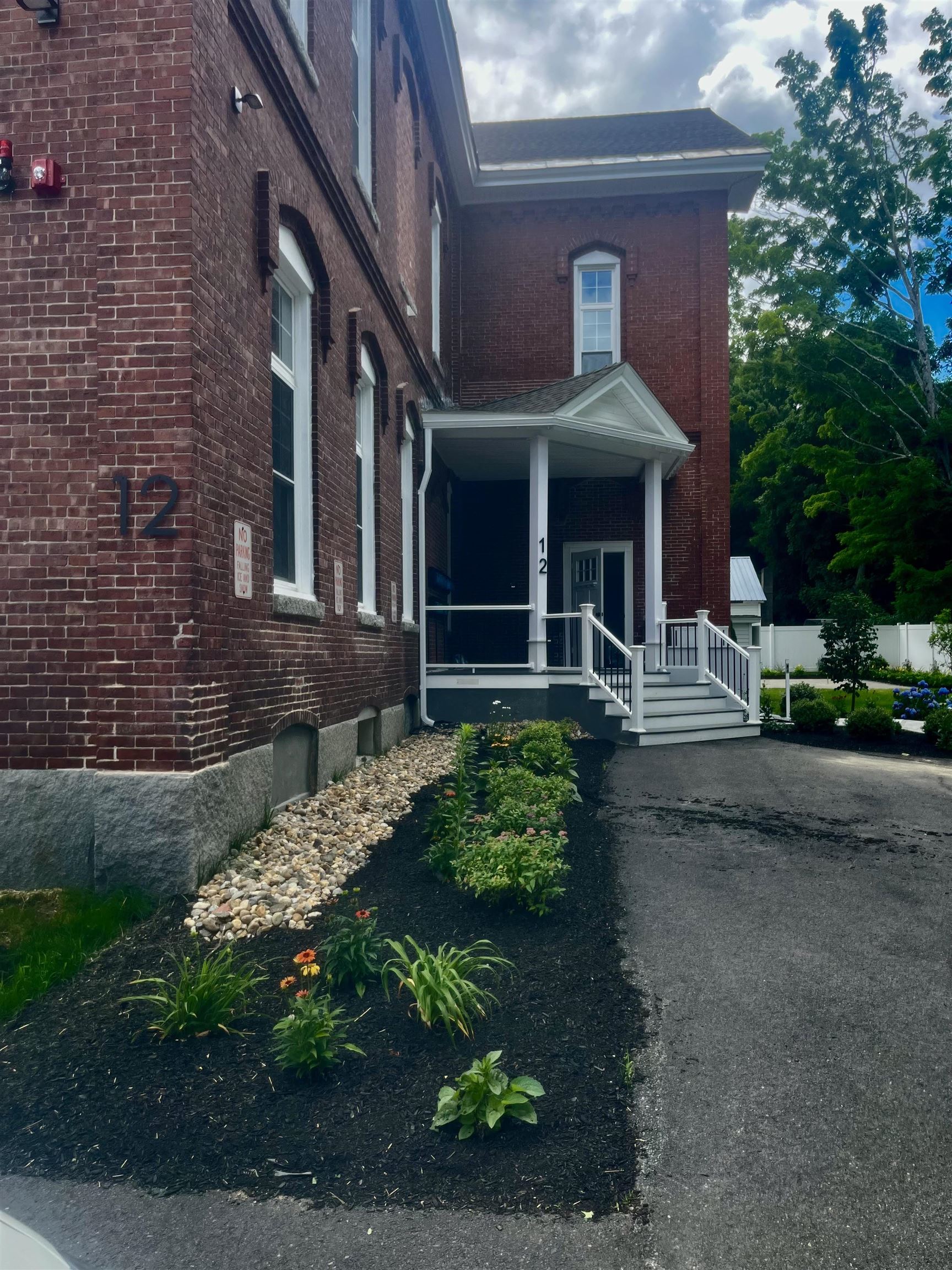 12 Cross Street, Unit 201 Concord, NH 03303 - Photo 17 of 17