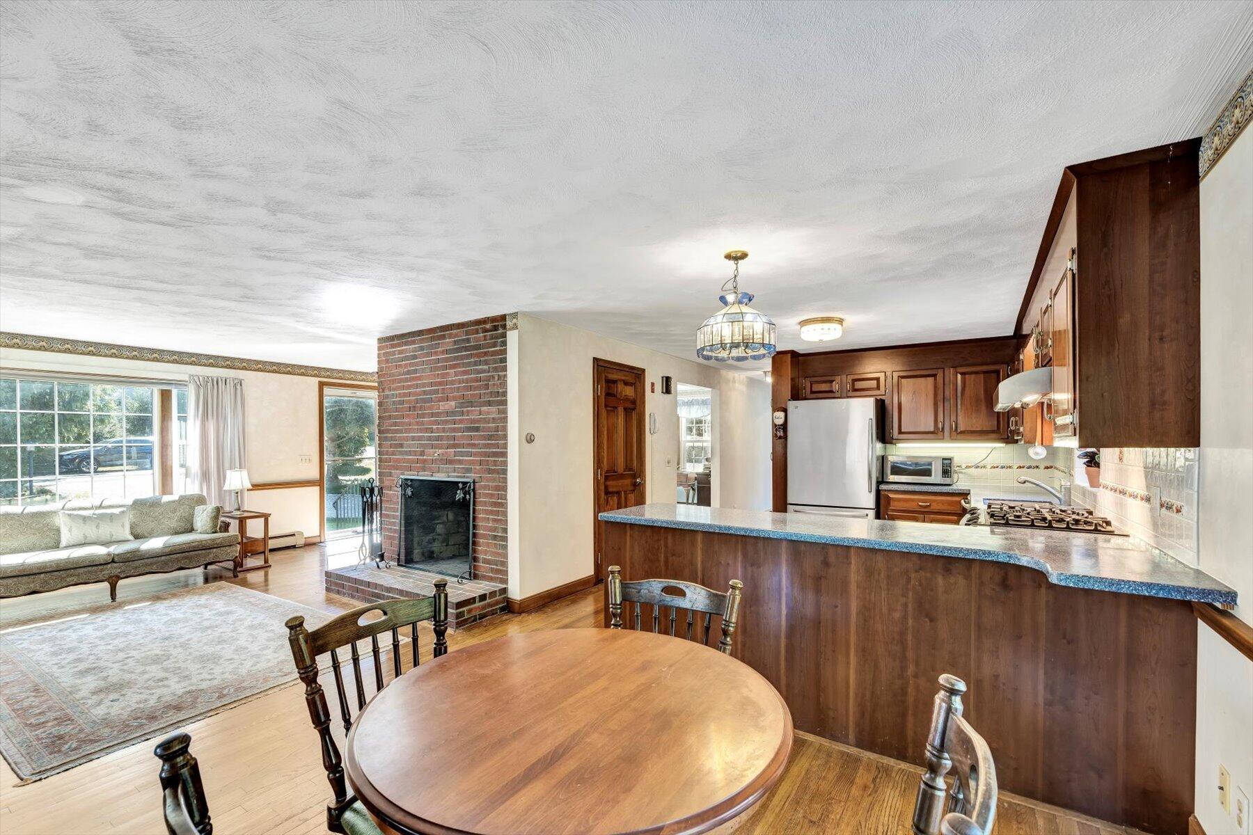 27 Colonial Way West Barnstable, MA 02668 - Photo 12 of 38 20-889A9028