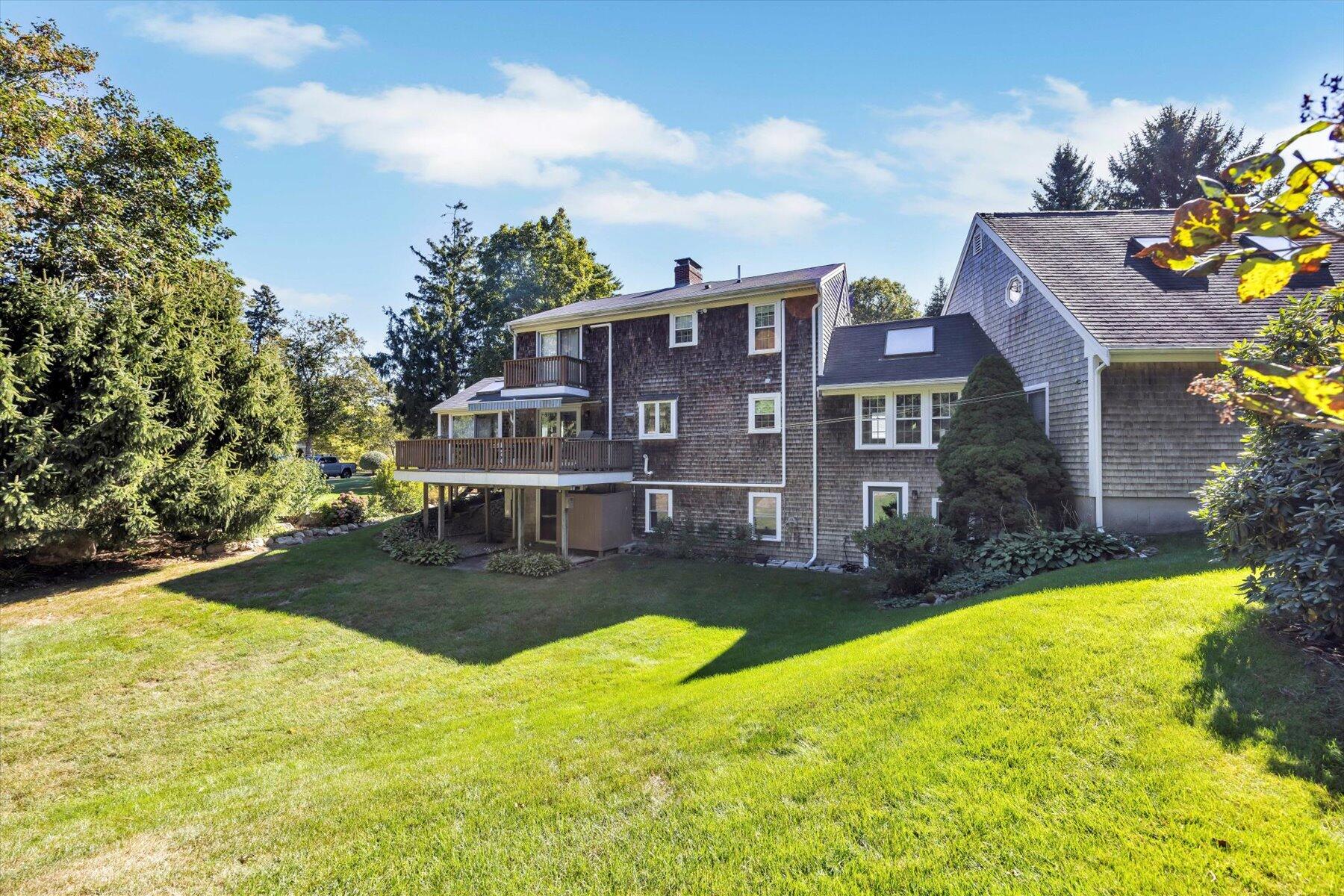 27 Colonial Way West Barnstable, MA 02668 - Photo 3 of 38 11-889A8948