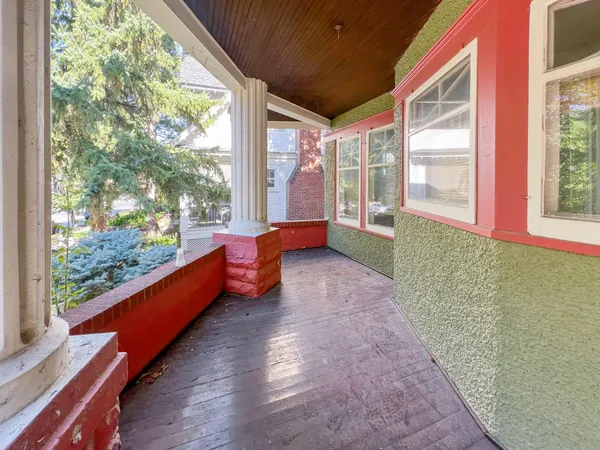 $925,000 | 3013 James Avenue South, Minneapolis, MN 55408