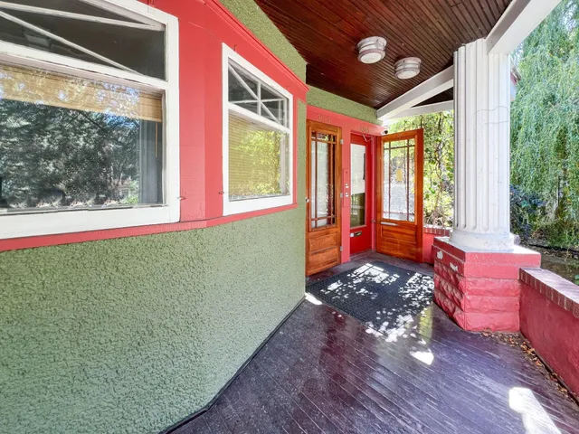 $925,000 | 3013 James Avenue South, Minneapolis, MN 55408