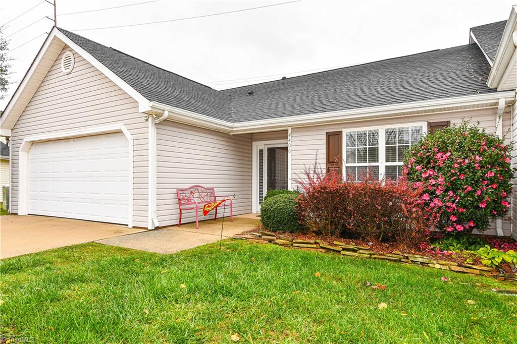 4406 Single Tree Lane High Point, NC 27265 - Photo 3 of 23